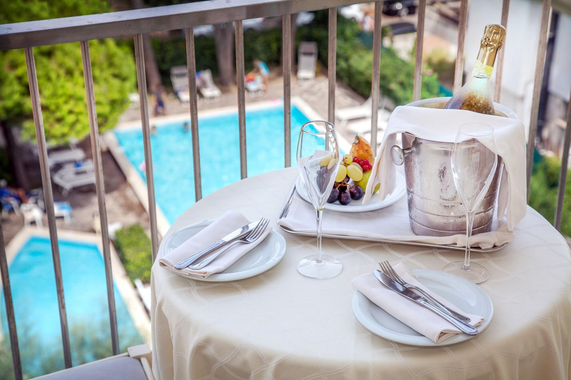 Hotel Doge Milano Marittima Ngoại thất bức ảnh