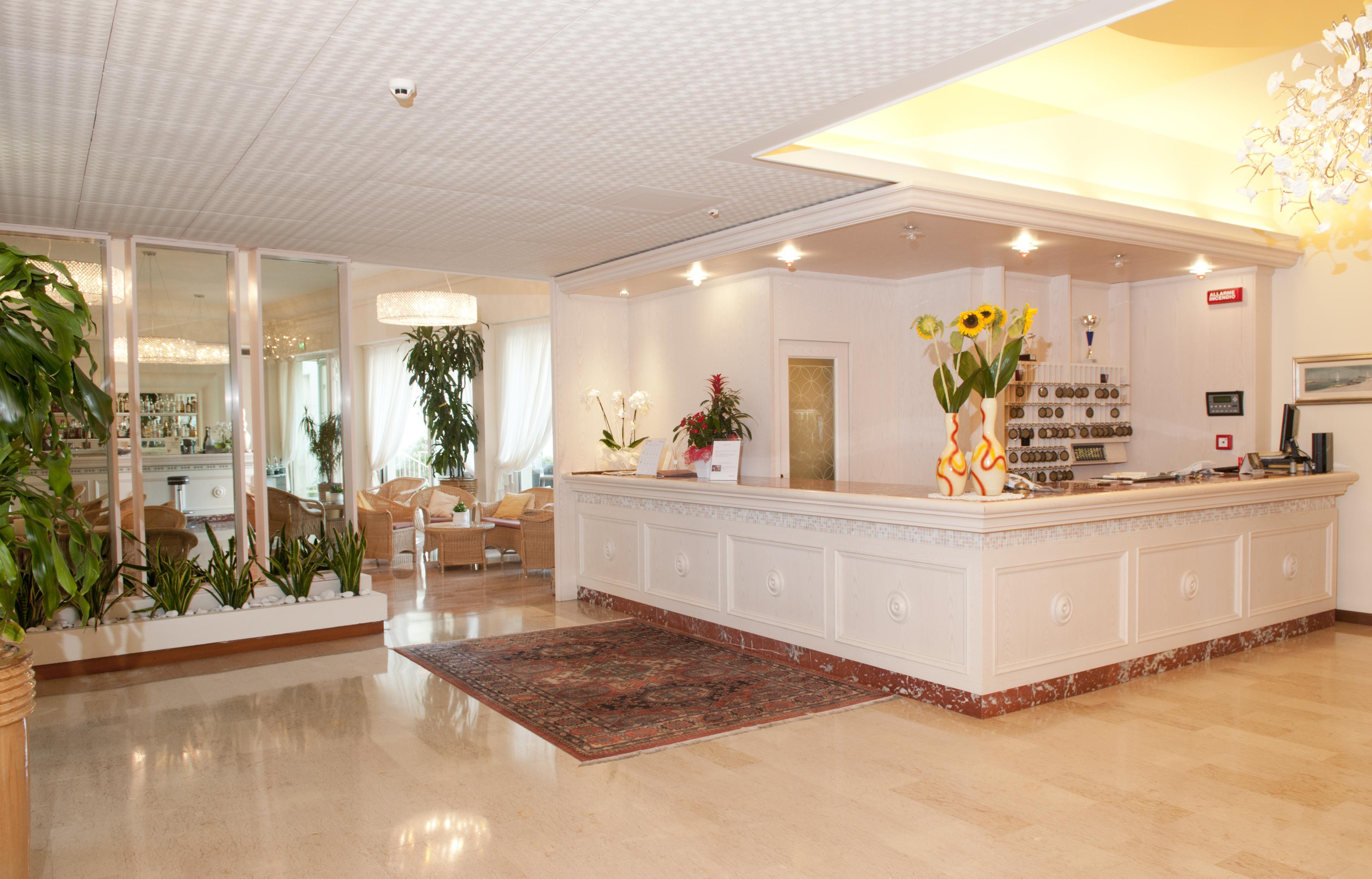 Hotel Doge Milano Marittima Ngoại thất bức ảnh