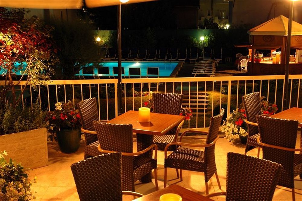 Hotel Doge Milano Marittima Ngoại thất bức ảnh